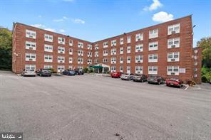 5720 Wissahickon Ave #E-7 — photo