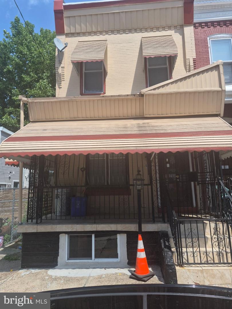 3353 N Smedley St — photo