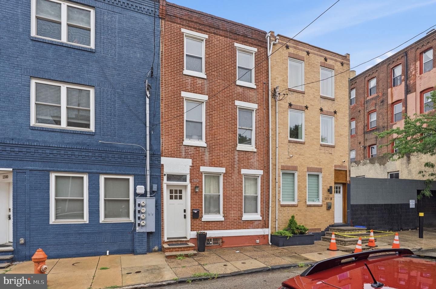 1302 N Lawrence St — photo