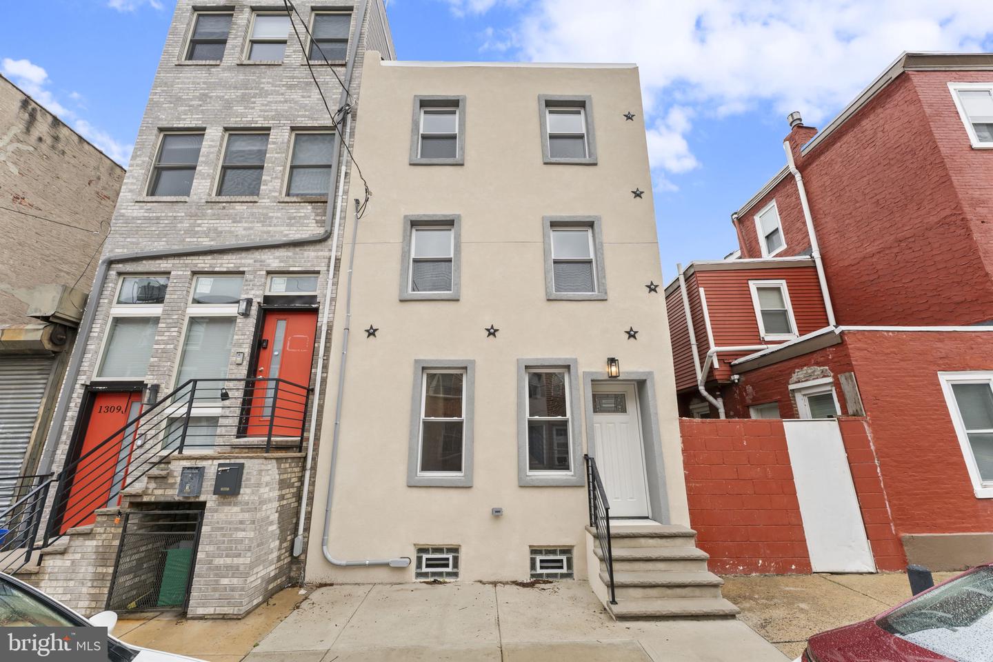 1307 N Randolph St — photo
