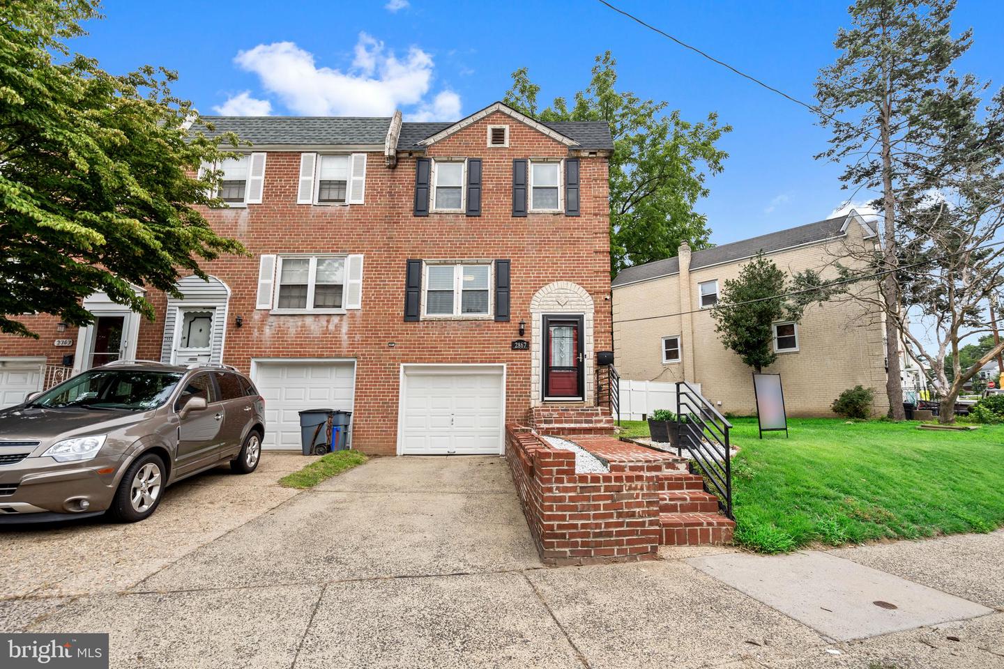 2867 Angus Road, Philadelphia, PA 19114