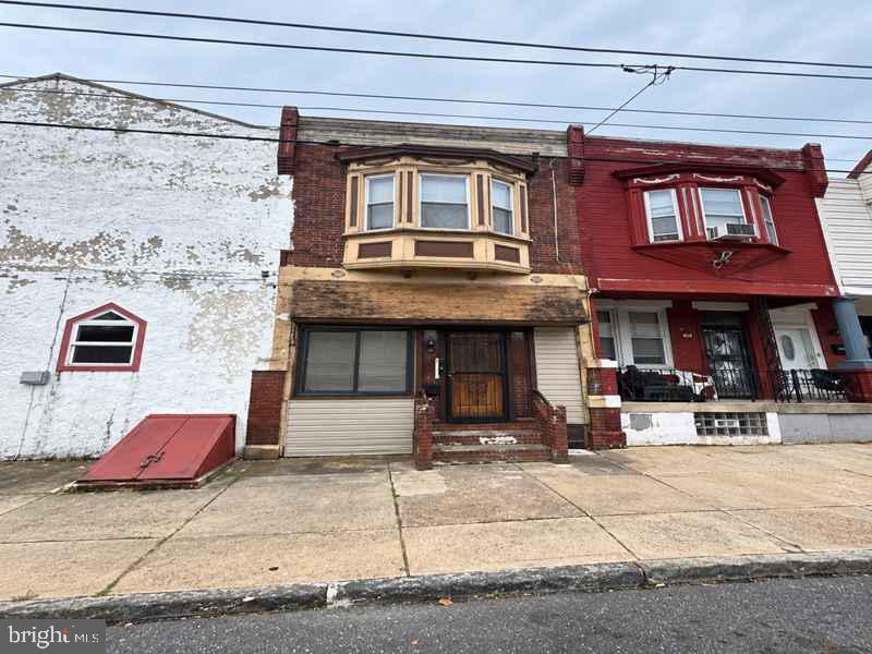 3228 W York St — photo