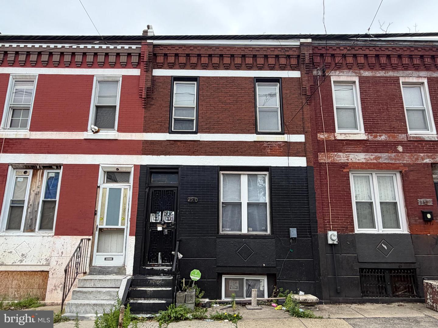 2530 W York St — photo