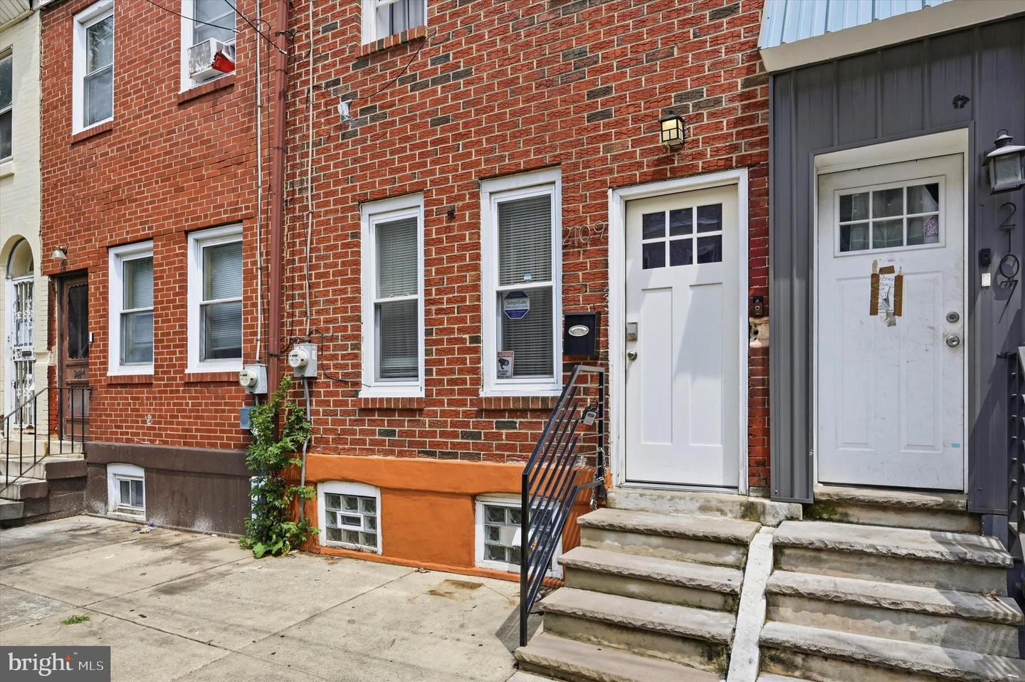 2109 N Franklin St — photo