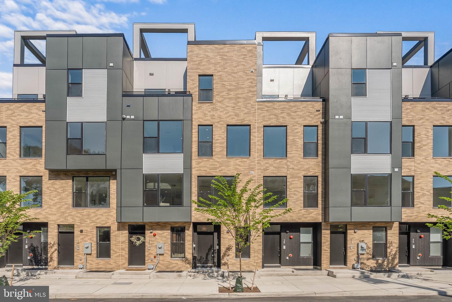 635 N 7th St #C2B — photo