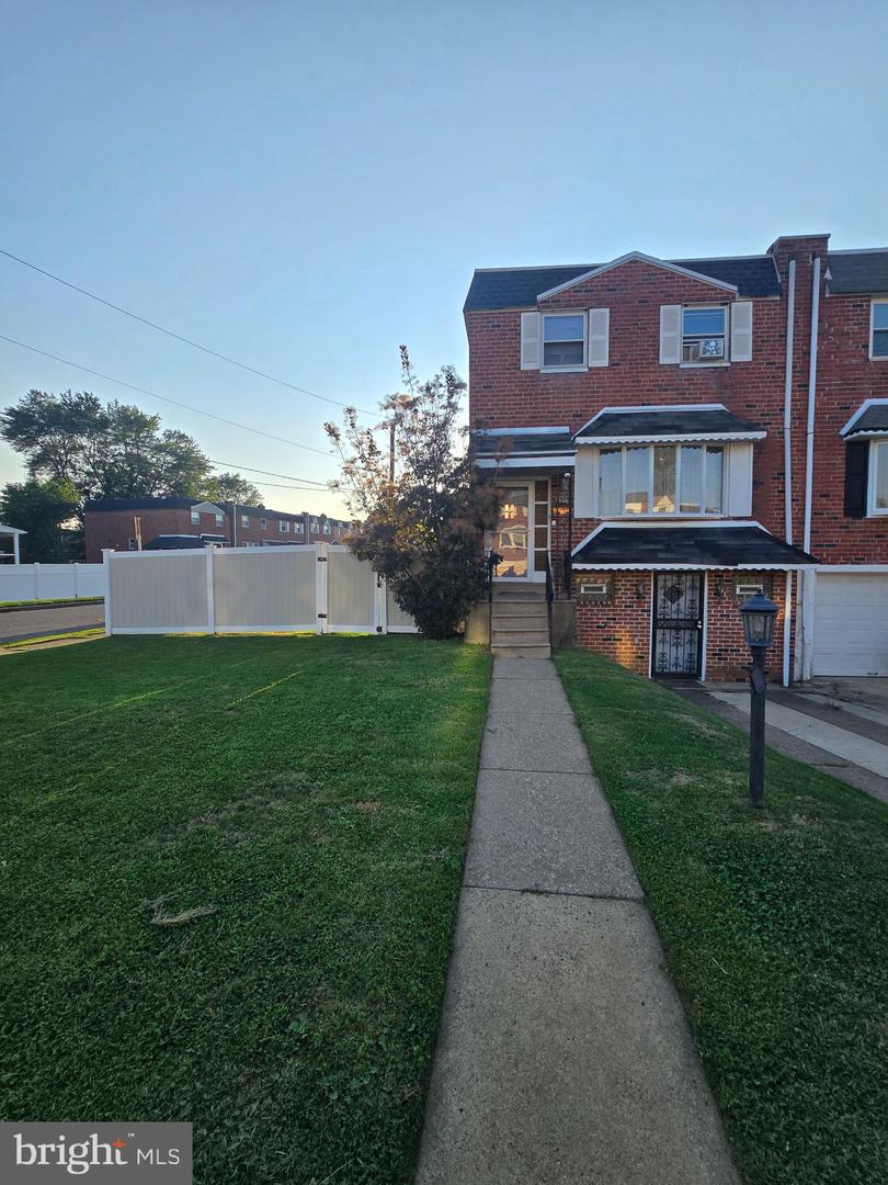 3334 Lester Road, Philadelphia, PA 19154