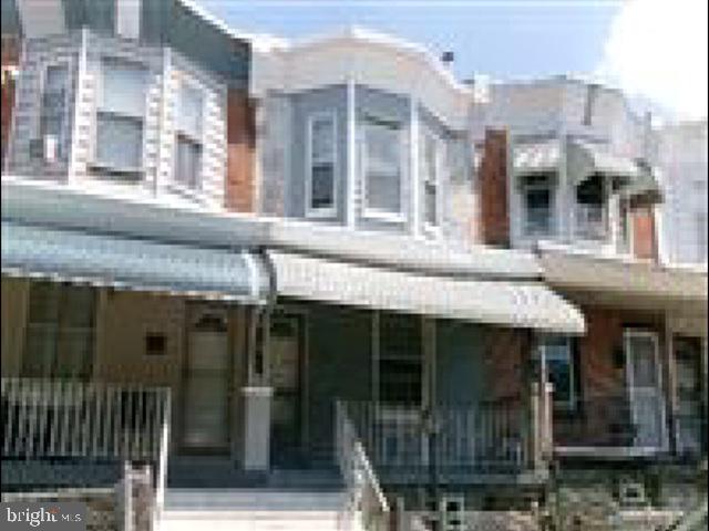 5757 N Beechwood St — photo