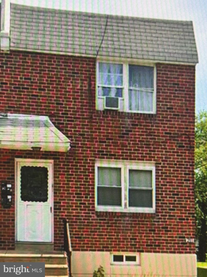 211 Elbridge St — photo