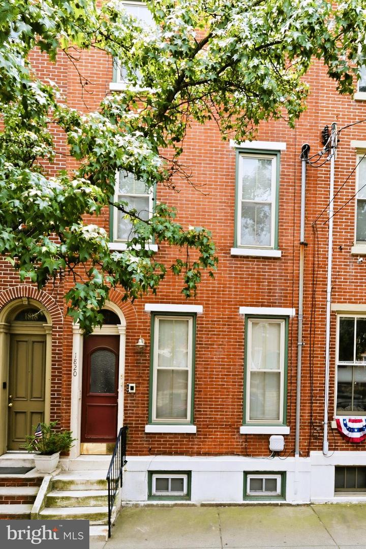 1820 Fairmount Ave — photo