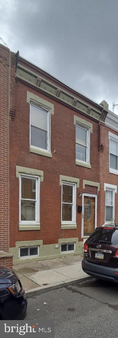 326 Daly St — photo