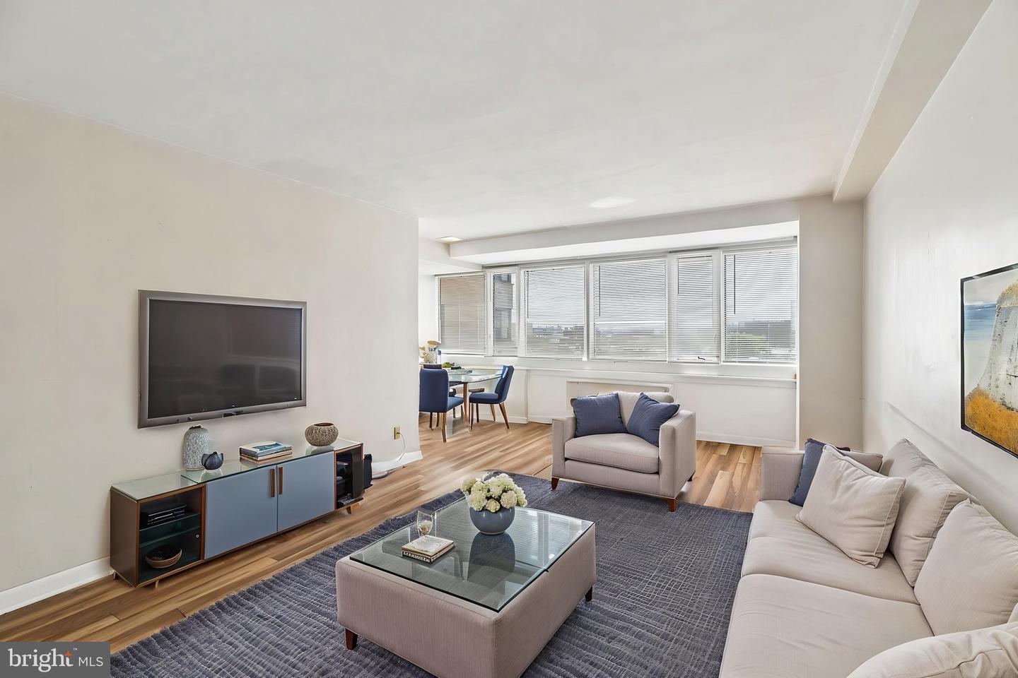 1806 Rittenhouse Sq #905 — photo
