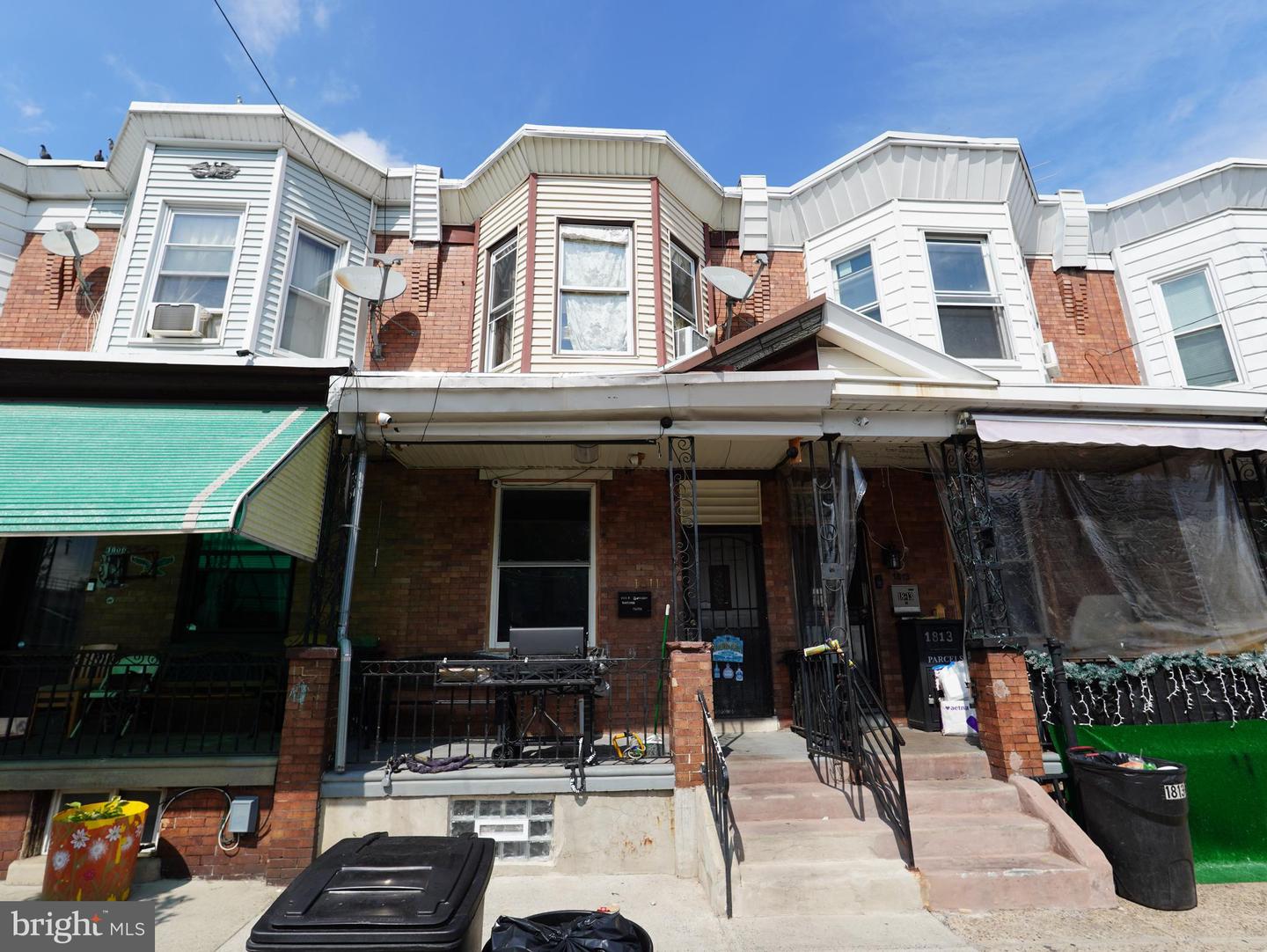 1811 E Ontario St — photo