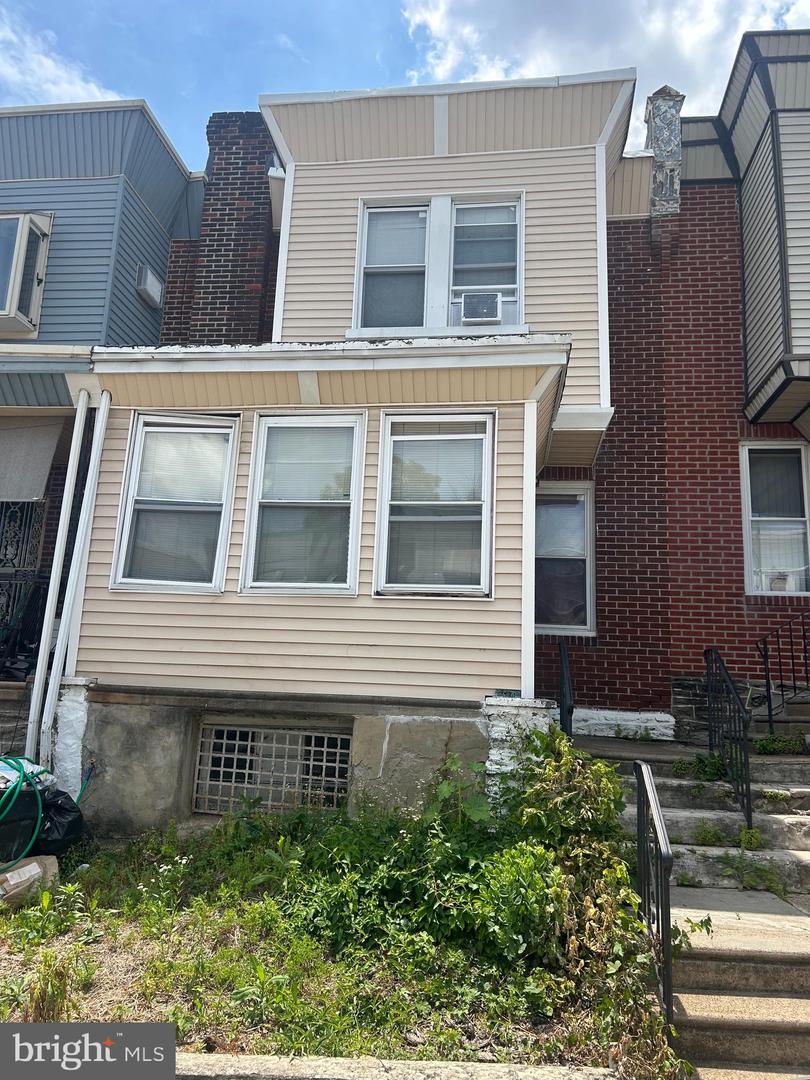6120-00 McMahon St — photo