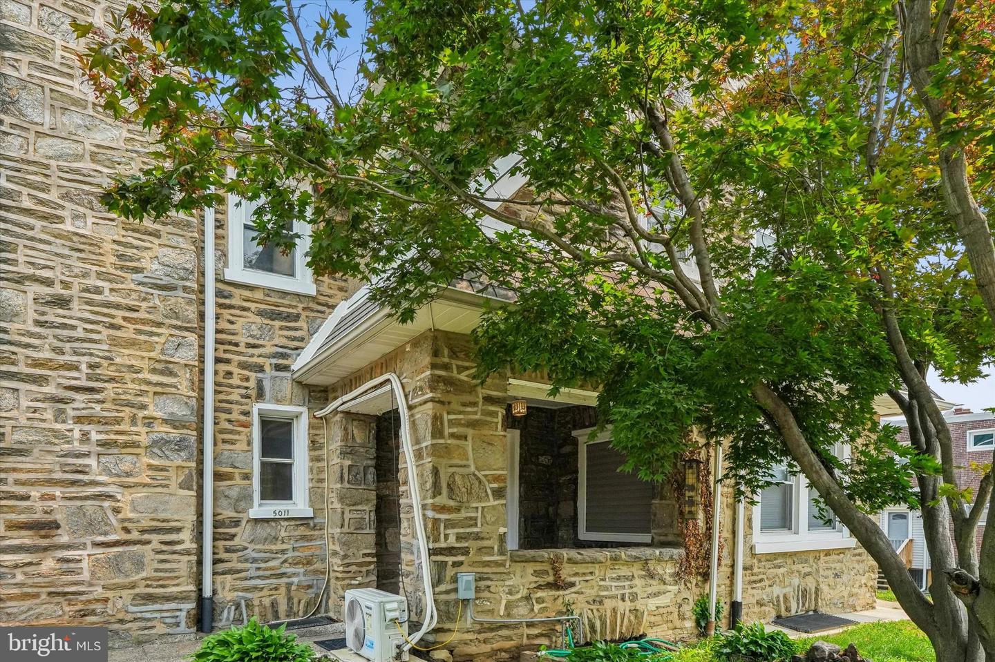 5011 Copley Rd — photo