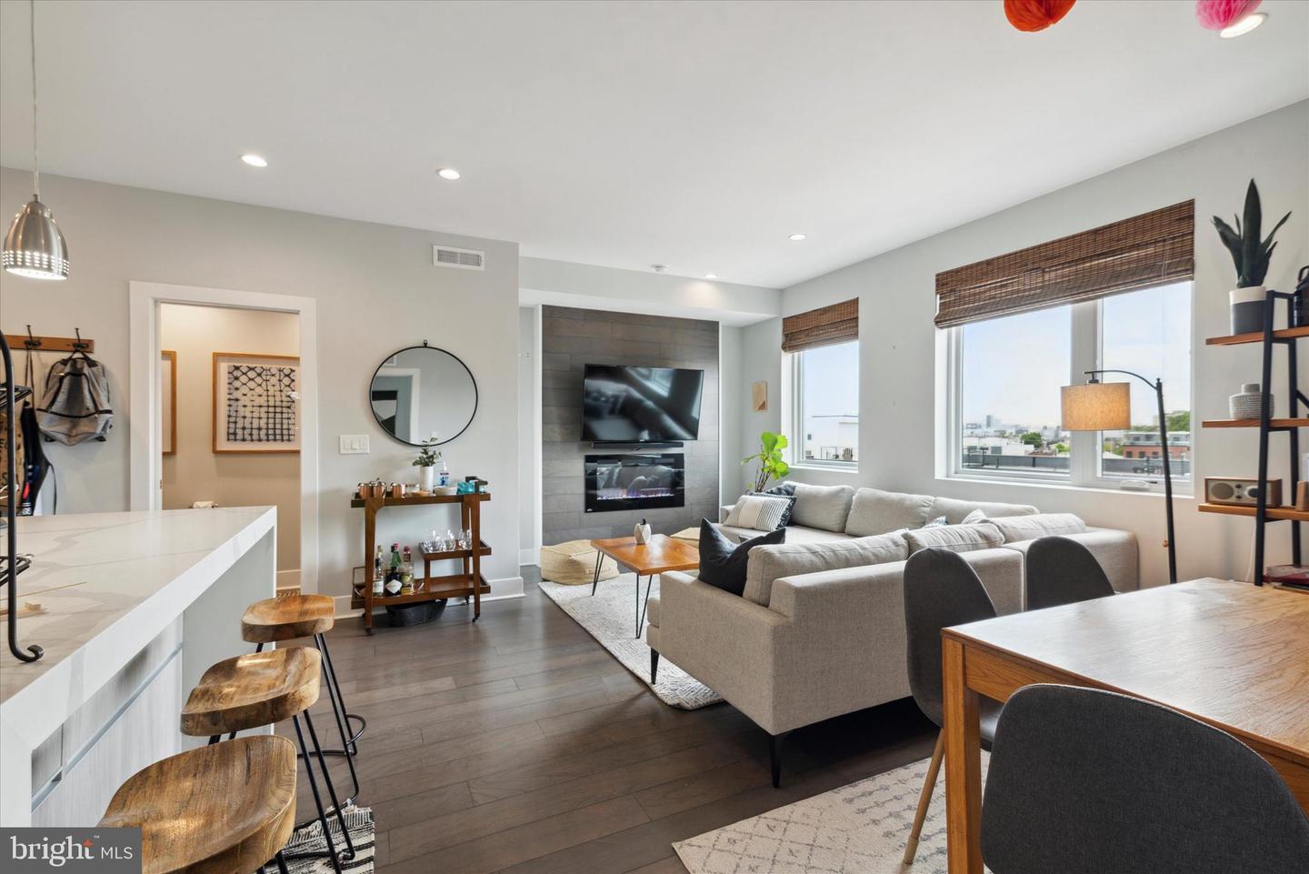 1405 Frankford Ave #506 — photo