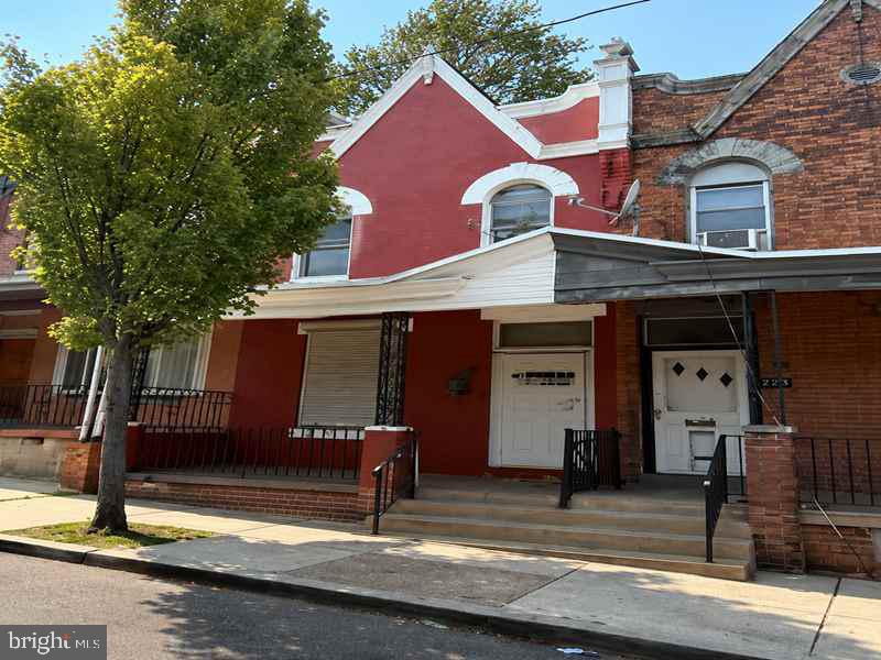225 W Zeralda St — photo