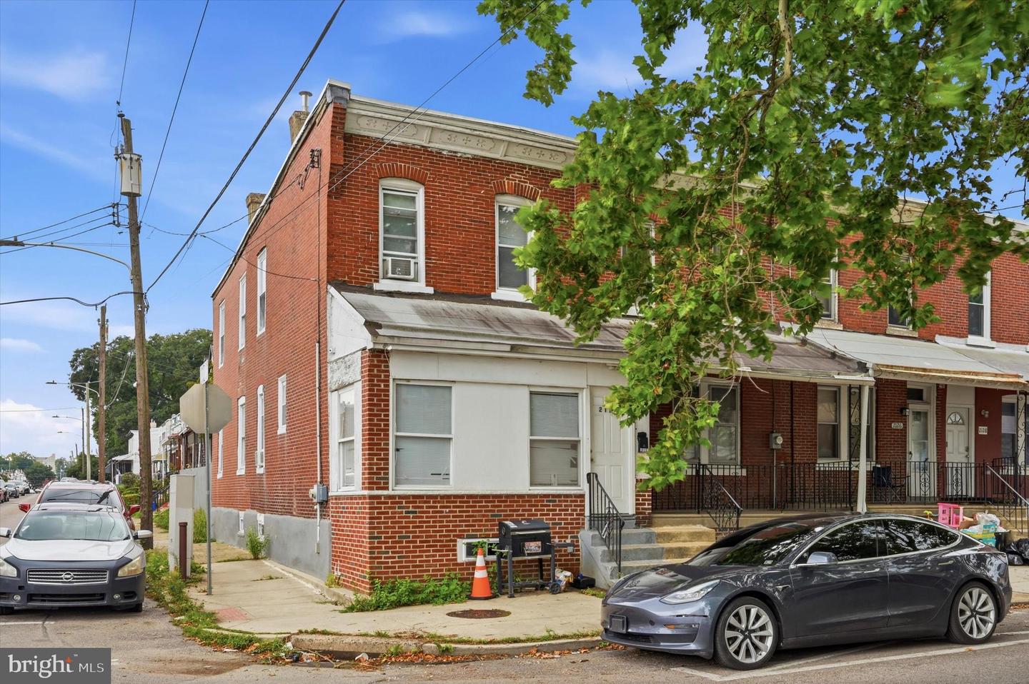 2122 W Spencer Ave — photo