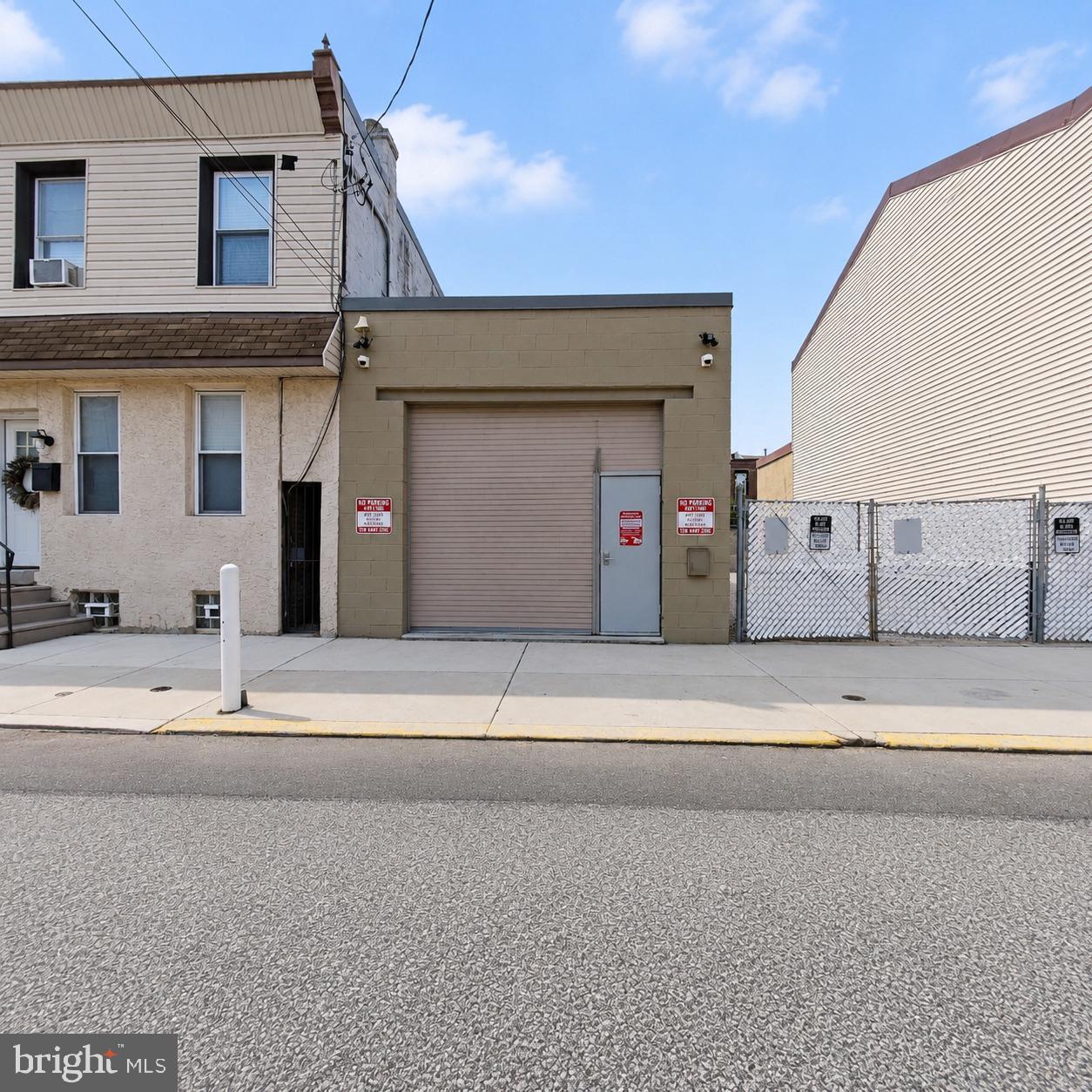 2664 Mercer St — photo