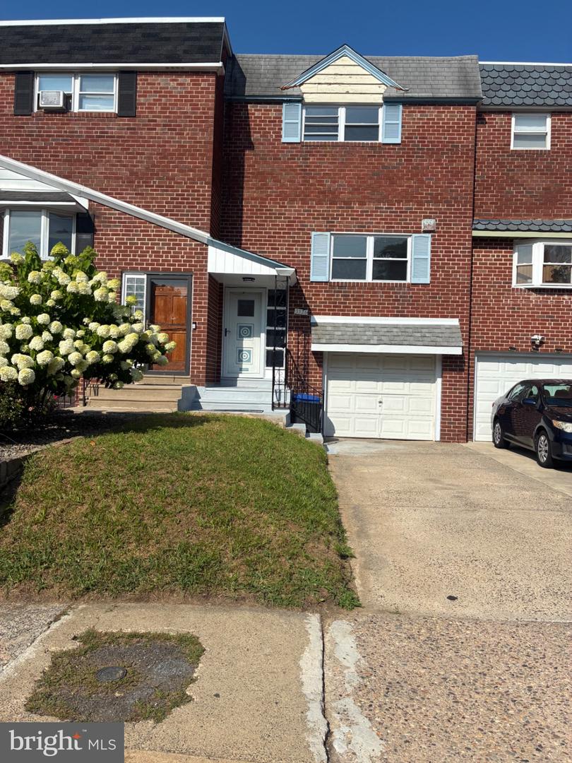 3326 Fairdale Rd — photo