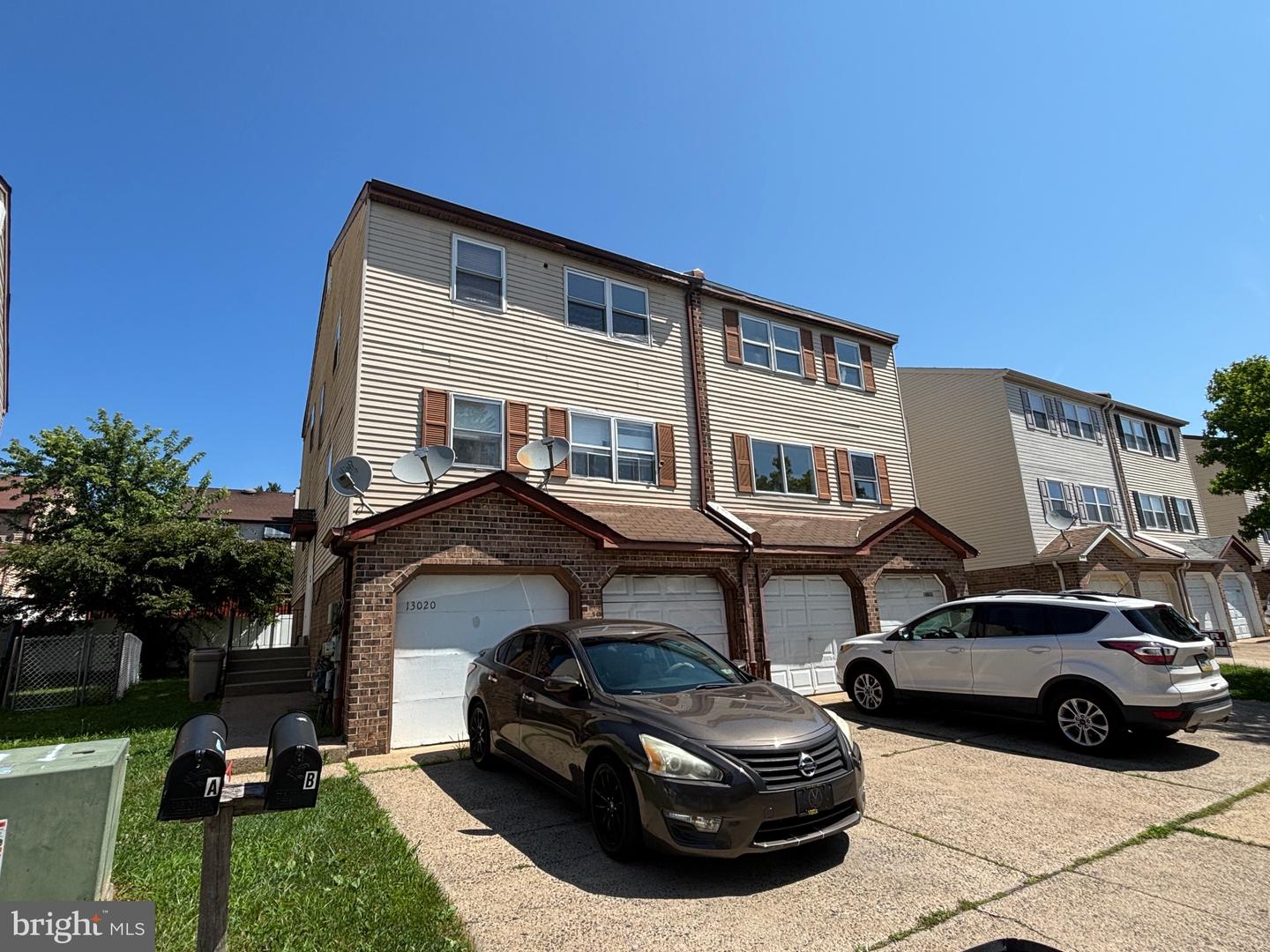 13020 Blakeslee Dr — photo