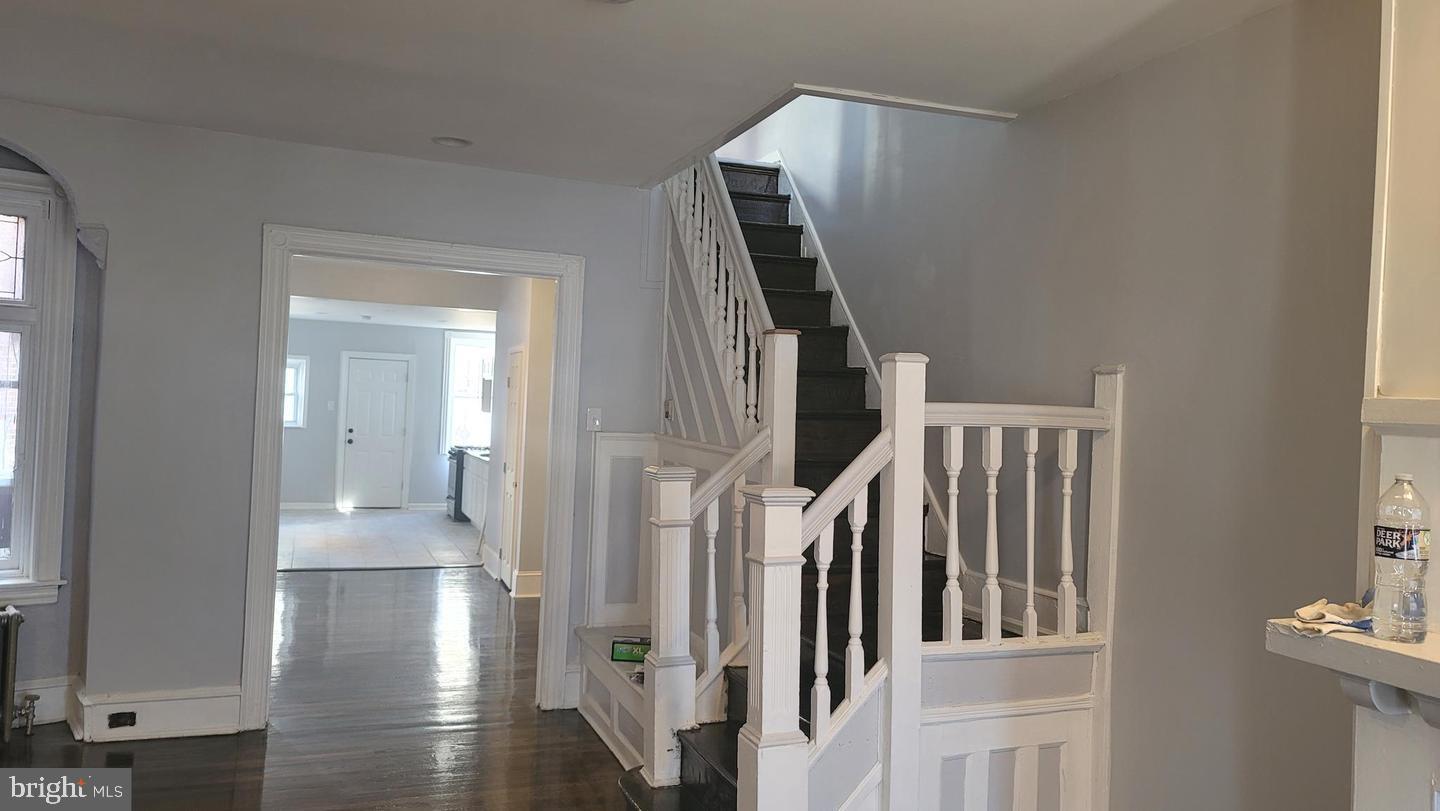 5743 Cedar Ave — photo