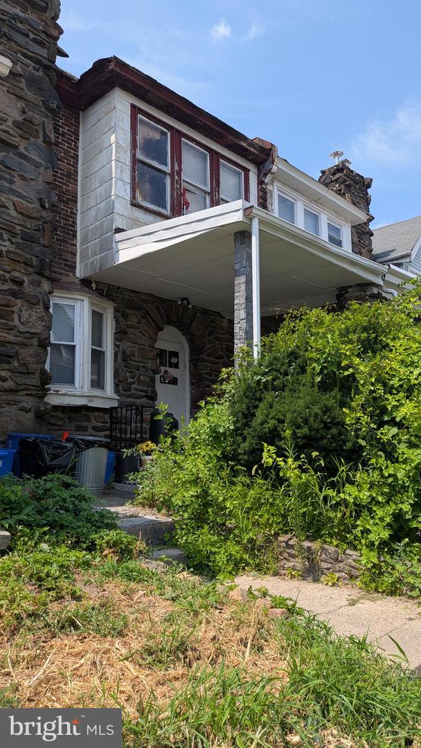 5636 McMahon St — photo