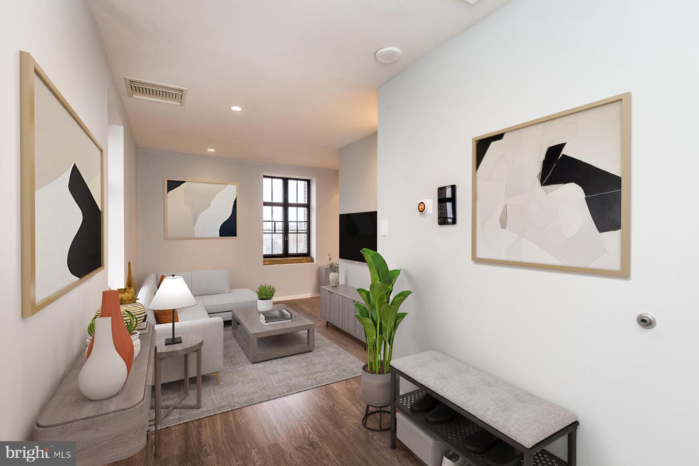 1601-00 Spring Garden St #508 — photo