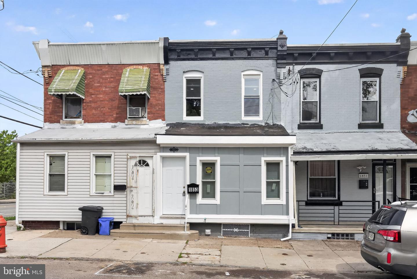 1853 W Juniata St — photo