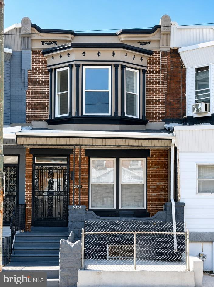 5324 W Girard Ave — photo
