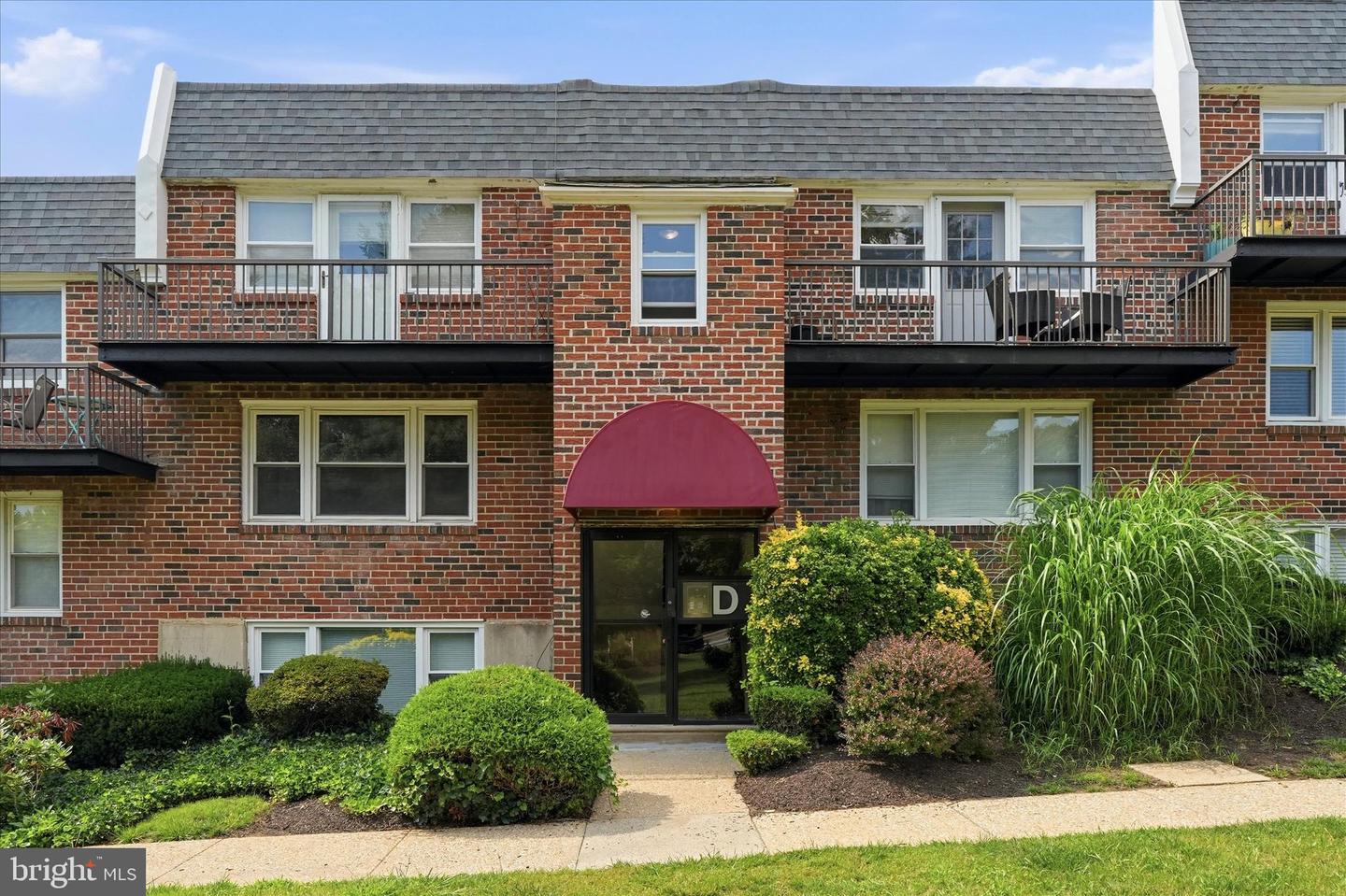 6901-29 Valley Ave #D3 — photo