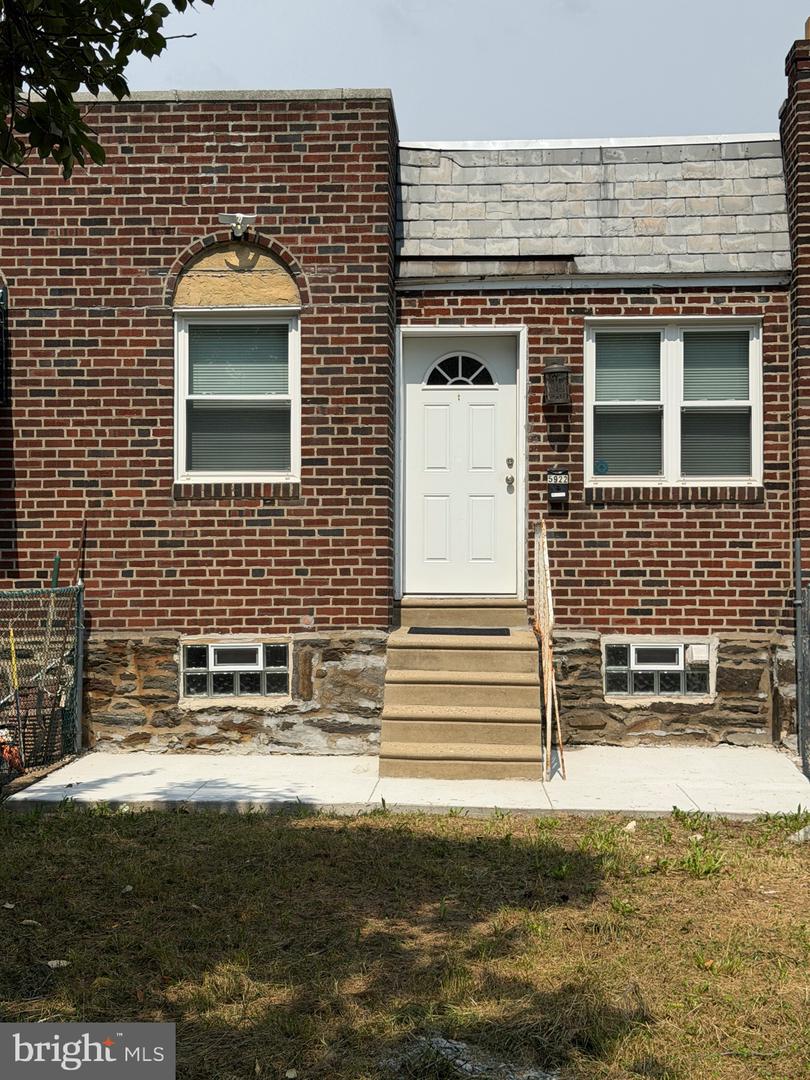 5922 Bustleton Ave — photo