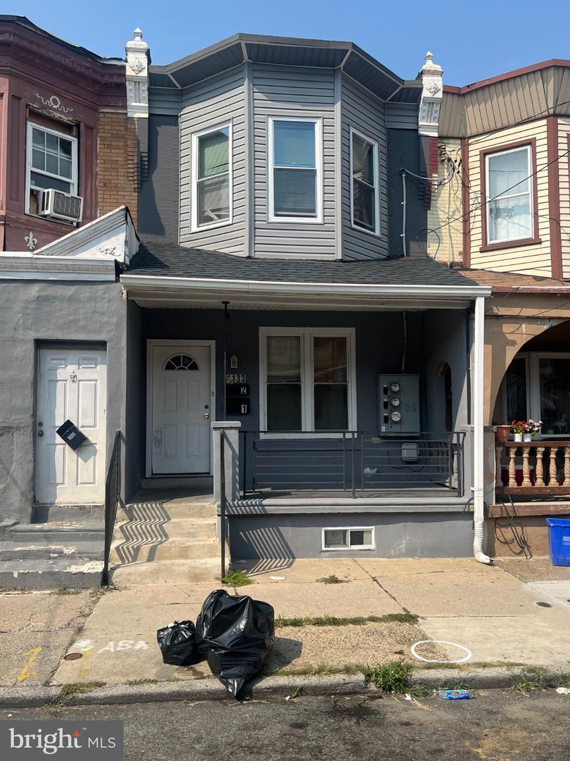 1133 W Tioga St — photo