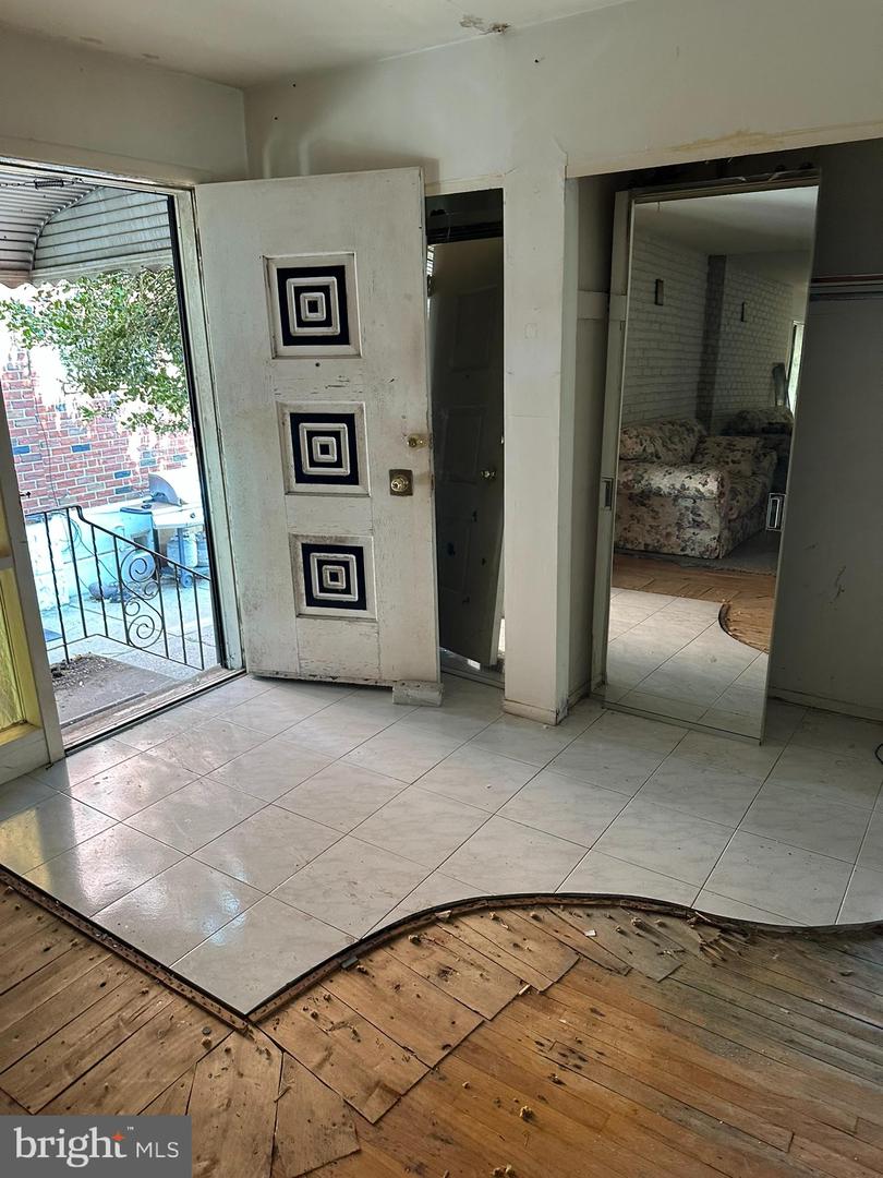 2676 Welsh Road, Philadelphia, PA 19152 — photo 2