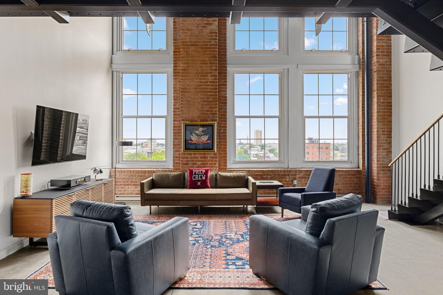 1101 Washington Ave #705 — photo