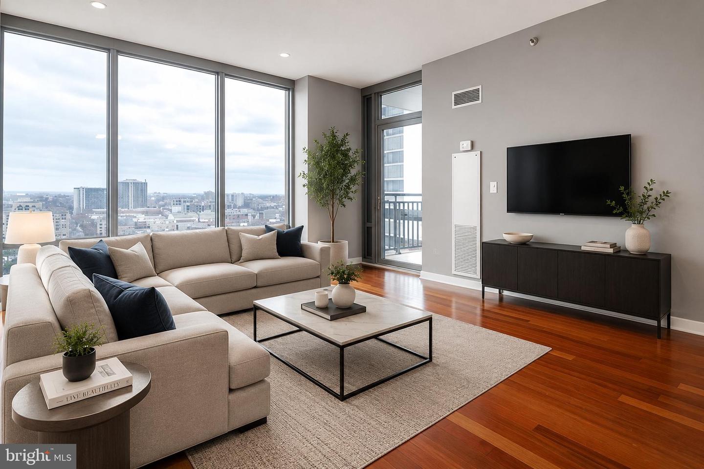 2101 Market St #3408 — photo