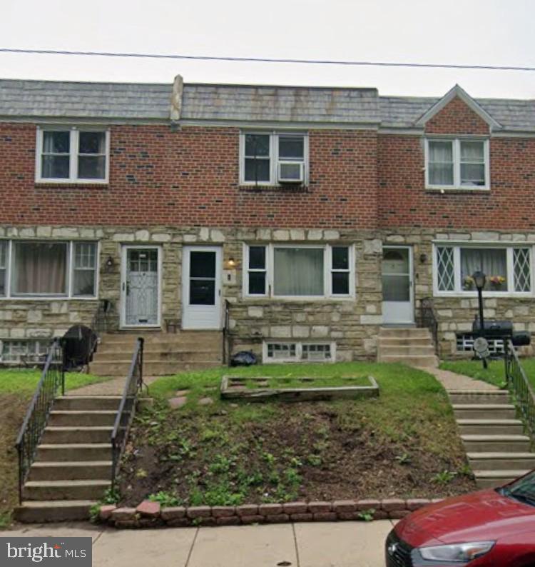 5242 Bingham St — photo
