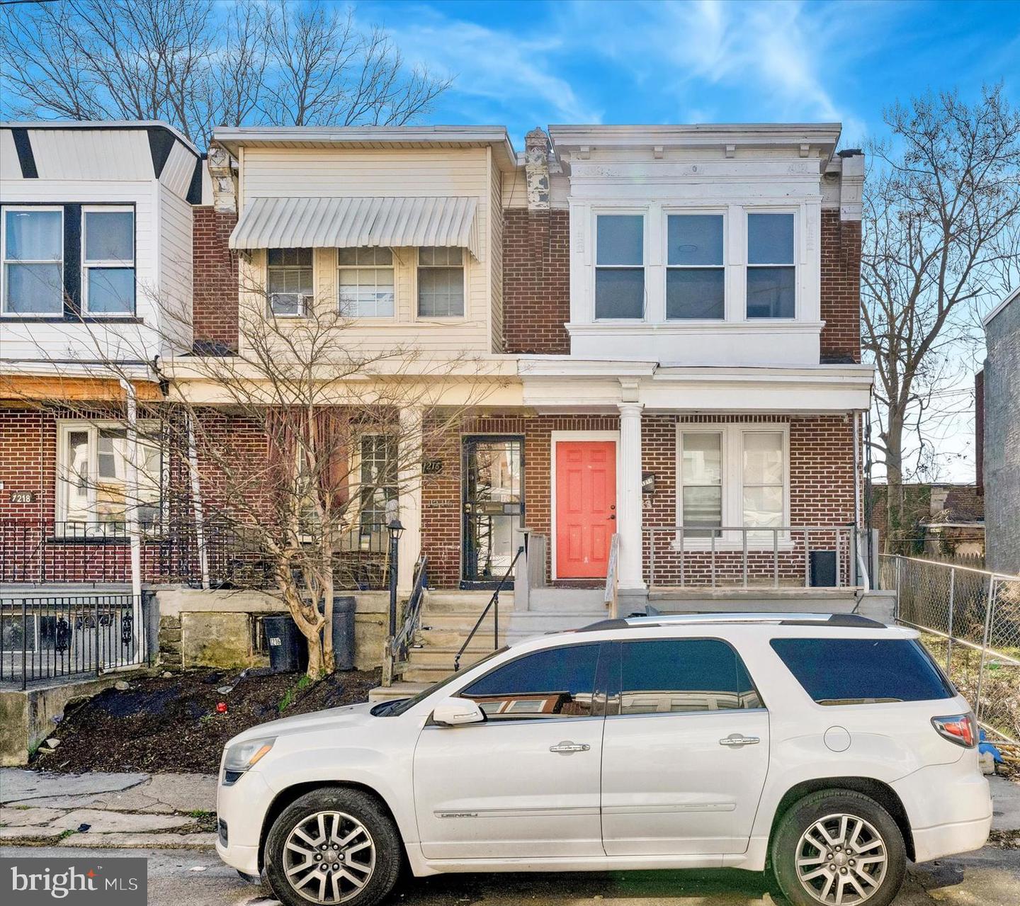 1214 E Stafford St — photo