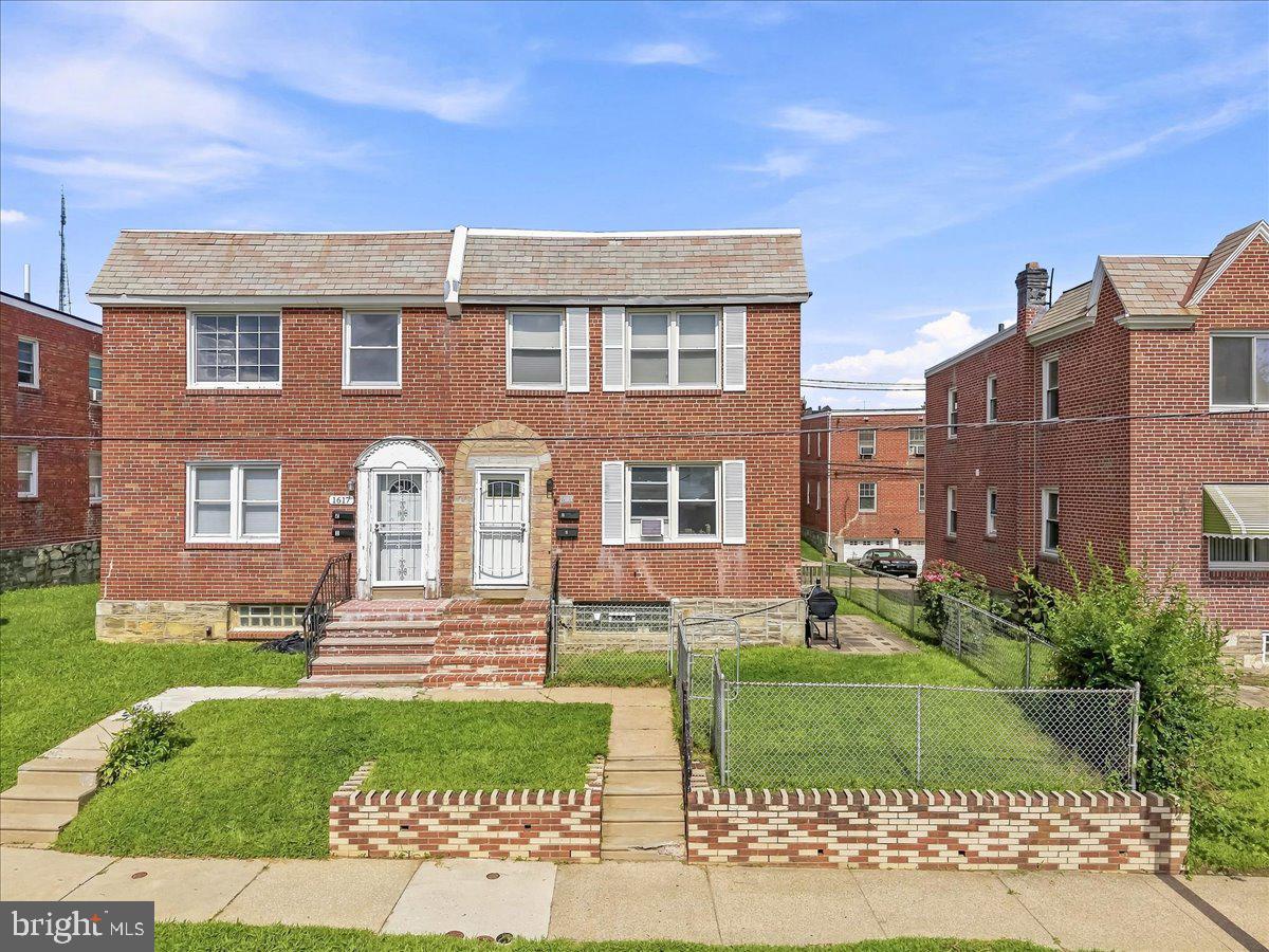 1619 Elaine St — photo