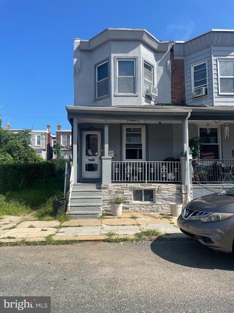 125 E Willard St — photo