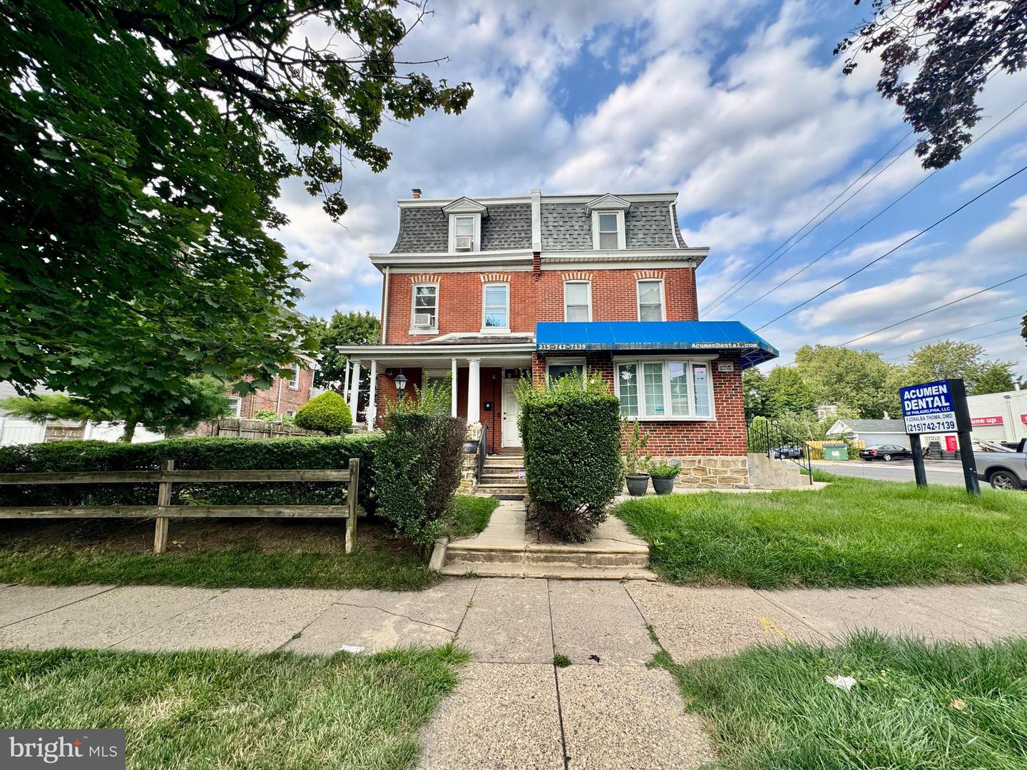 1131 Cottman Ave — photo