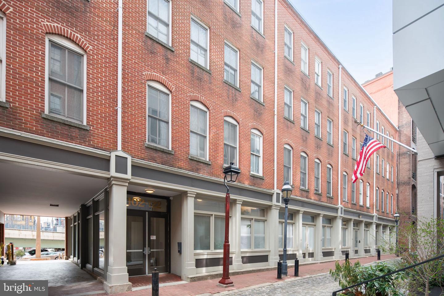 102-22 Church St #202 — photo