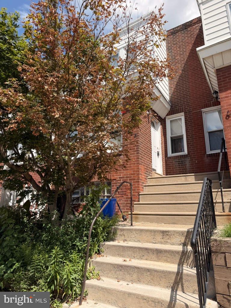 633 Brill St — photo