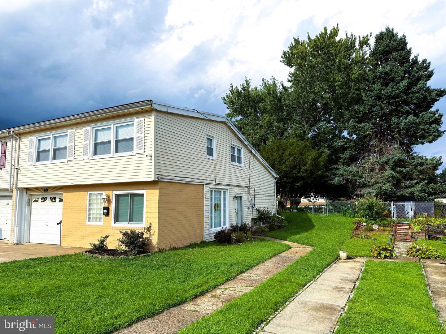 657 Artwood Dr — photo