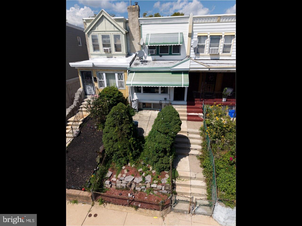 5747 Dunlap St — photo