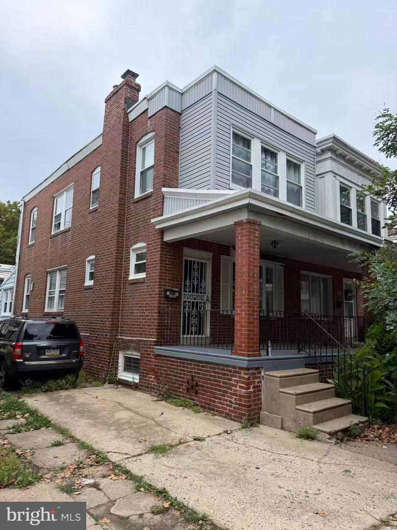 7034 Gillespie St — photo