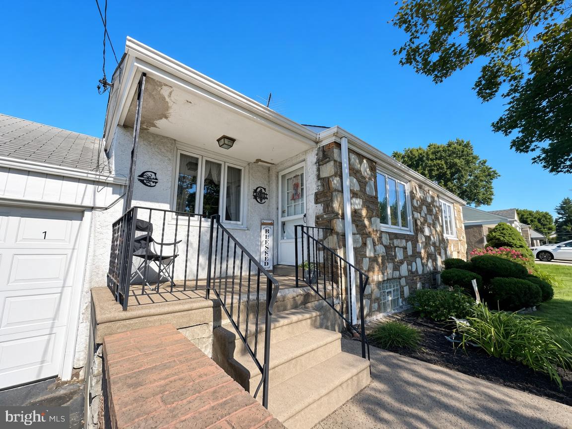 1111 Welsh Road, Philadelphia, PA 19115 — photo 2