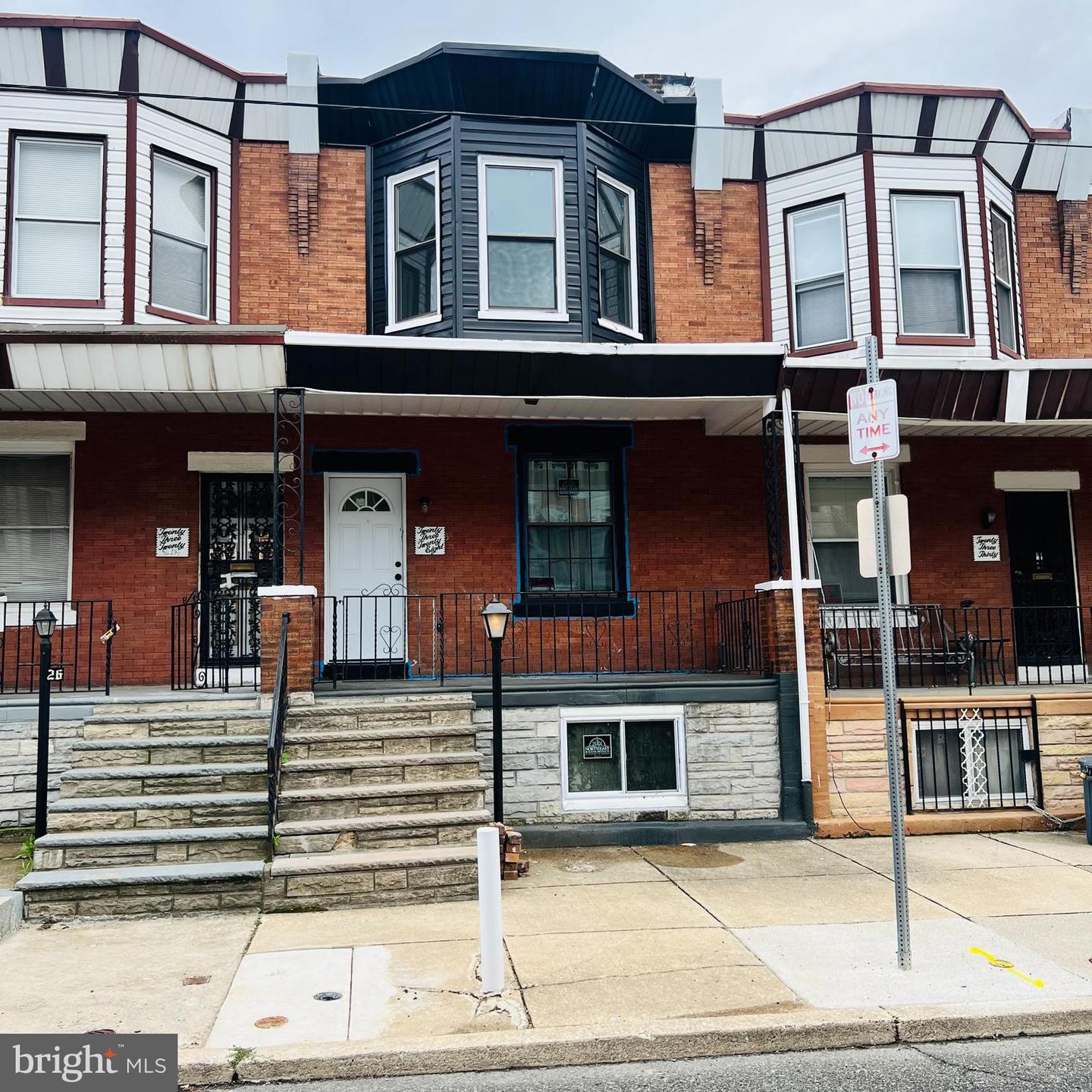 2328 W Harold St — photo