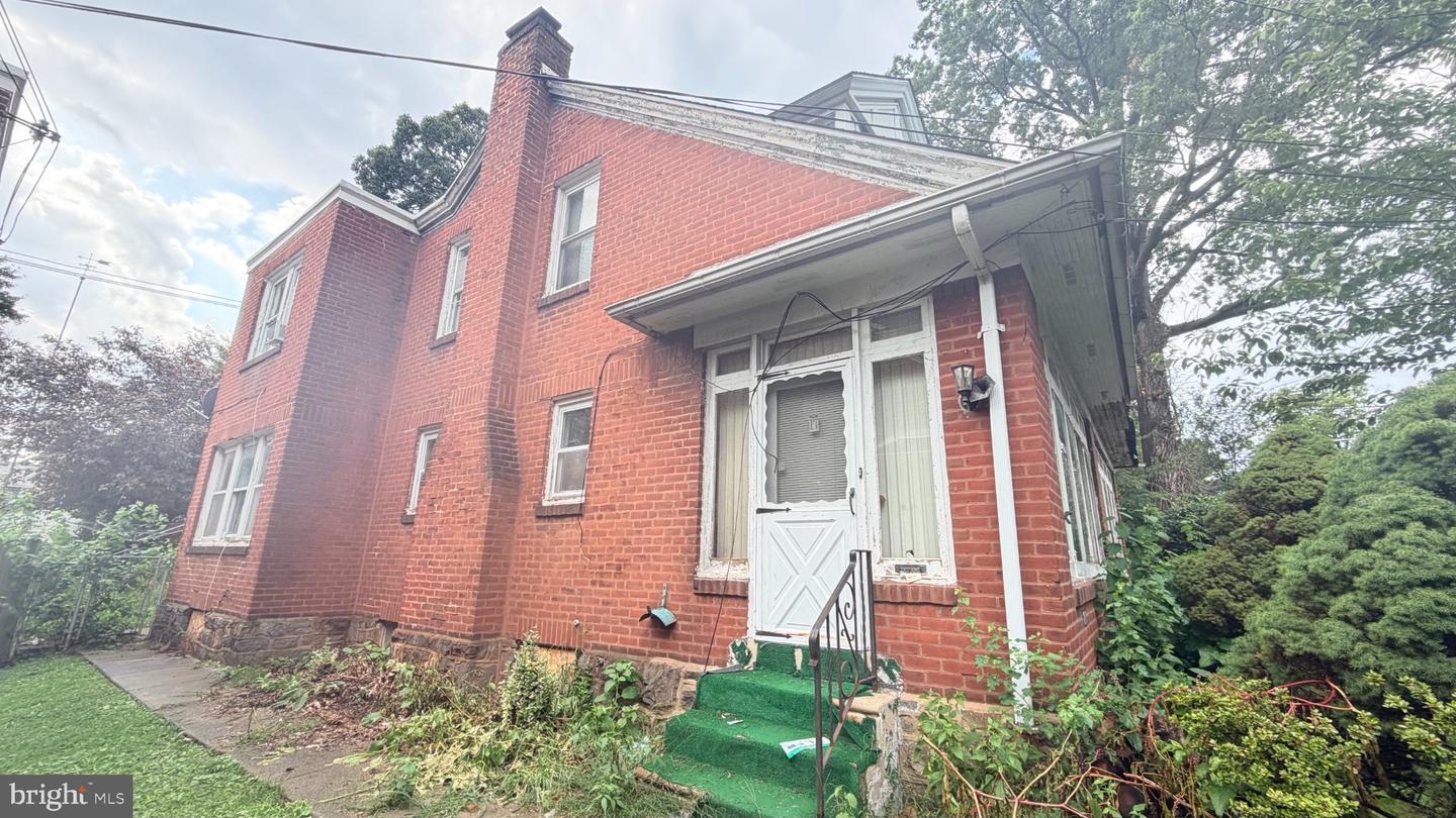 4212 Decatur Street, Philadelphia, PA 19136