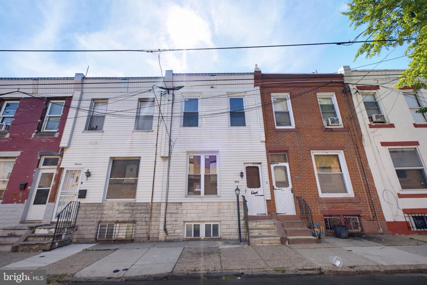 1914 E Hazzard St — photo