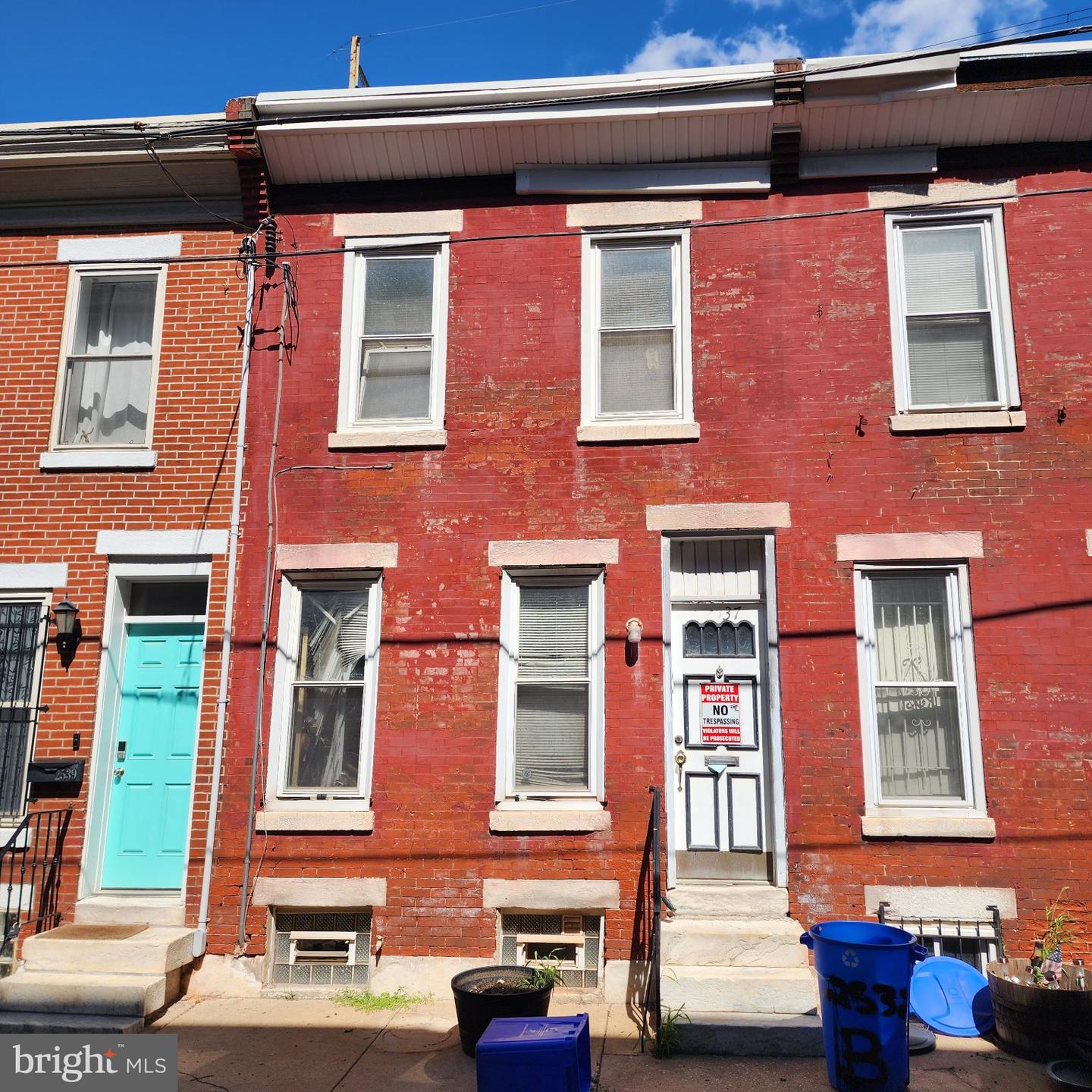 2537 Alter St — photo
